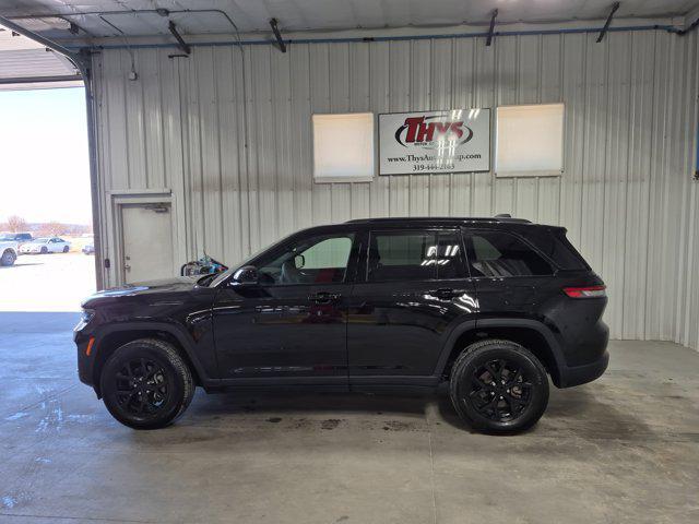 used 2024 Jeep Grand Cherokee car, priced at $36,977