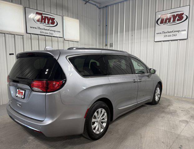 used 2019 Chrysler Pacifica car, priced at $12,995