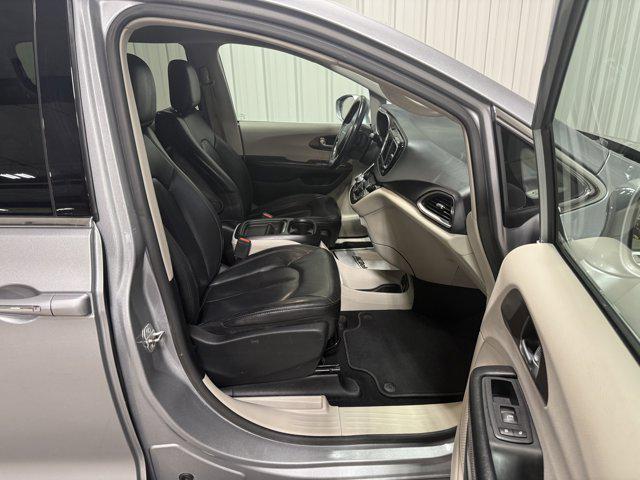 used 2019 Chrysler Pacifica car, priced at $12,995