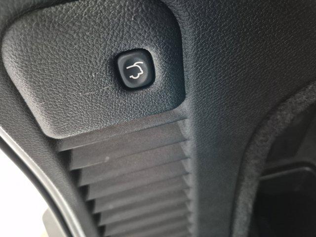 used 2015 Jeep Grand Cherokee car, priced at $13,998