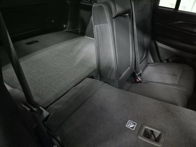 new 2025 Jeep Grand Cherokee car, priced at $39,990