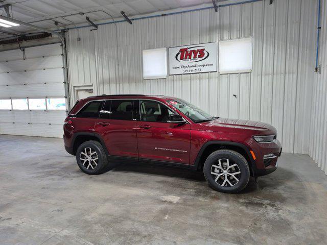 new 2025 Jeep Grand Cherokee car, priced at $43,990