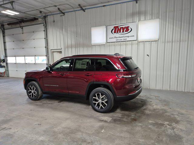 new 2025 Jeep Grand Cherokee car, priced at $43,990