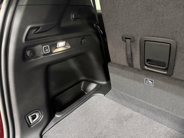 new 2025 Jeep Grand Cherokee L car, priced at $43,996