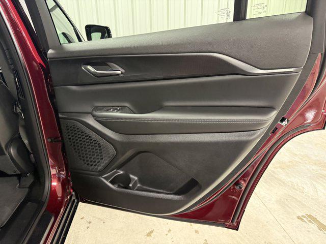 new 2025 Jeep Grand Cherokee L car, priced at $43,996