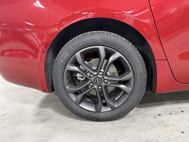 new 2026 Chrysler Pacifica car, priced at $43,569