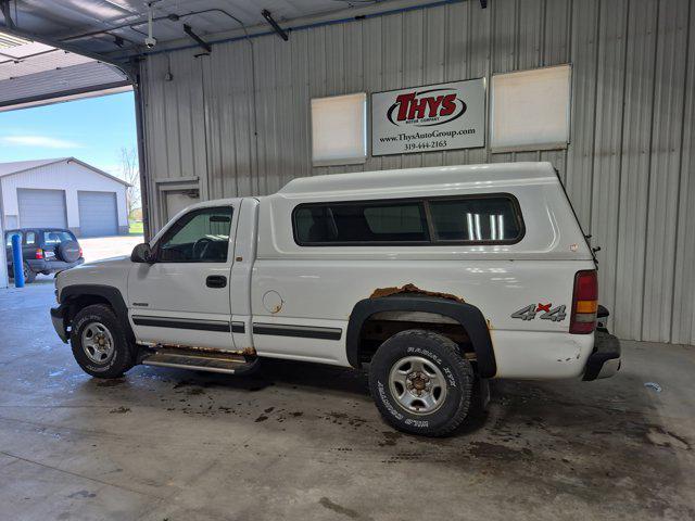 used 2000 Chevrolet Silverado 1500 car, priced at $3,995