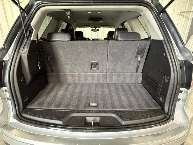 used 2014 GMC Acadia car, priced at $7,756