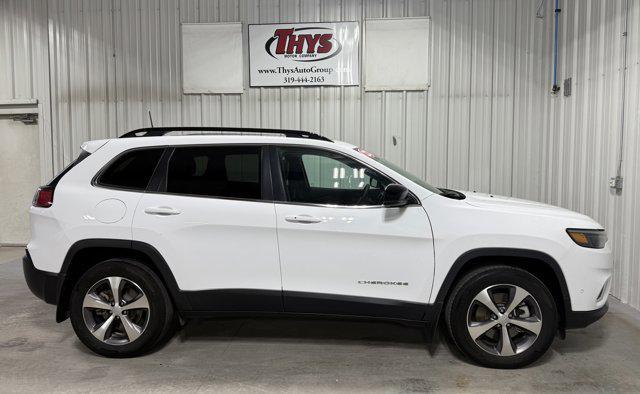 used 2022 Jeep Cherokee car, priced at $27,158