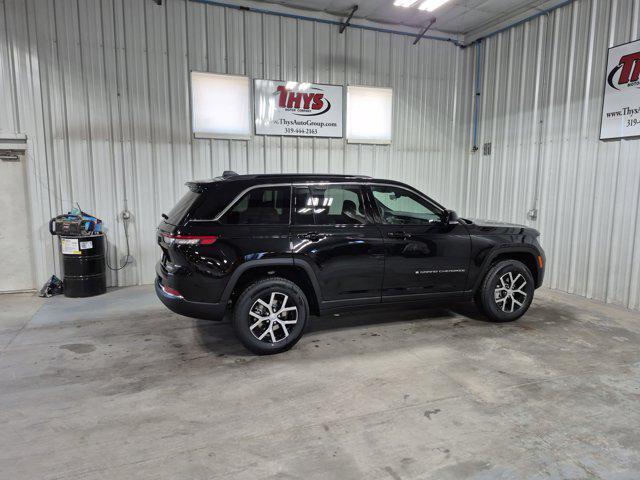 new 2025 Jeep Grand Cherokee car, priced at $44,436