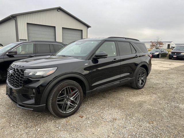 used 2025 Ford Explorer car, priced at $40,699