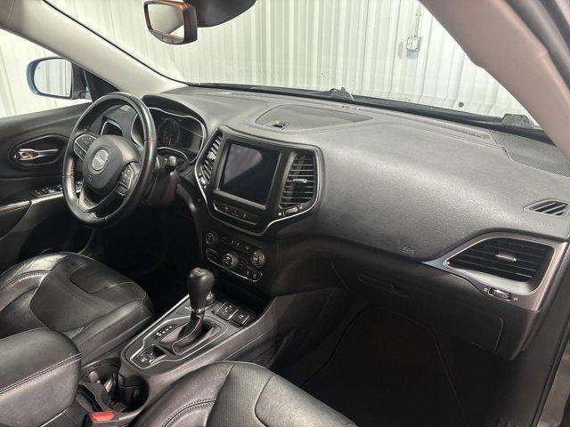 used 2021 Jeep Cherokee car, priced at $24,491