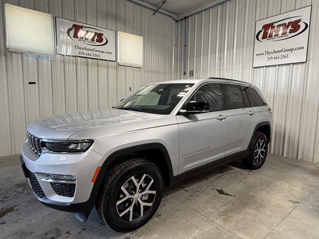 new 2025 Jeep Grand Cherokee car, priced at $42,931