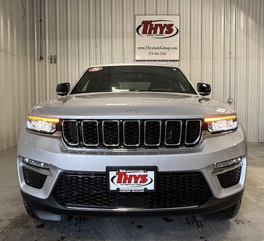 new 2025 Jeep Grand Cherokee car, priced at $42,931
