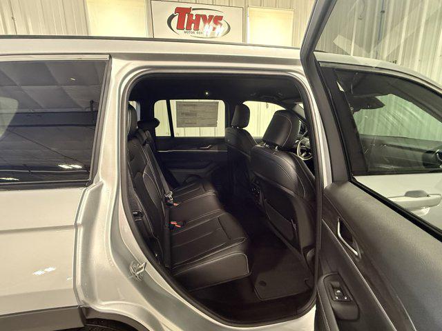 new 2025 Jeep Grand Cherokee car, priced at $42,931