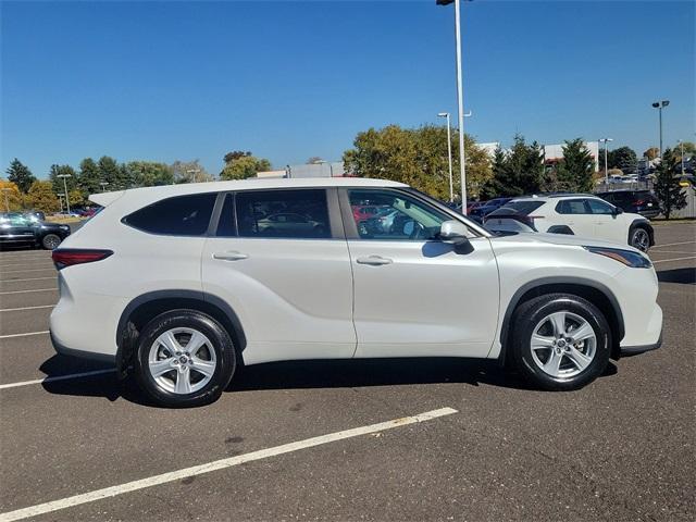 used 2023 Toyota Highlander car, priced at $37,441