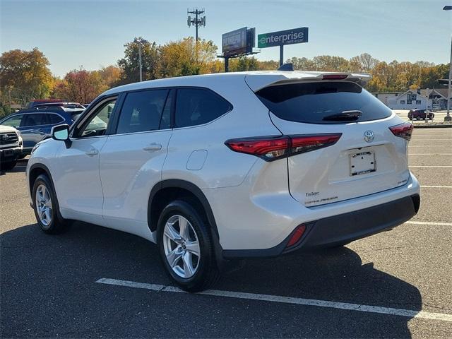 used 2023 Toyota Highlander car, priced at $37,441