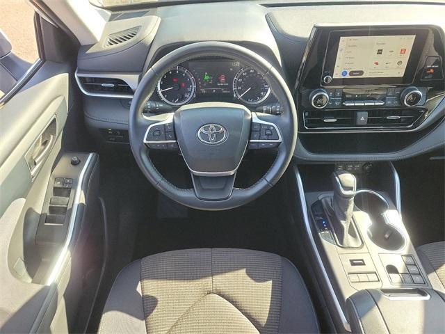 used 2023 Toyota Highlander car, priced at $37,441