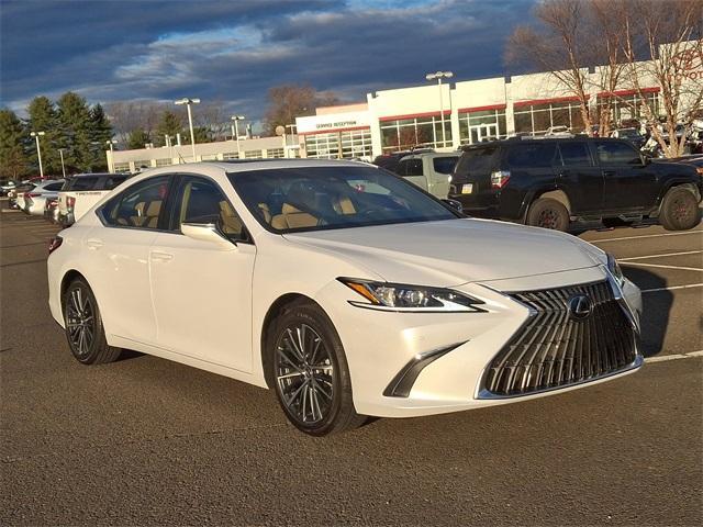 used 2023 Lexus ES 350 car, priced at $40,337