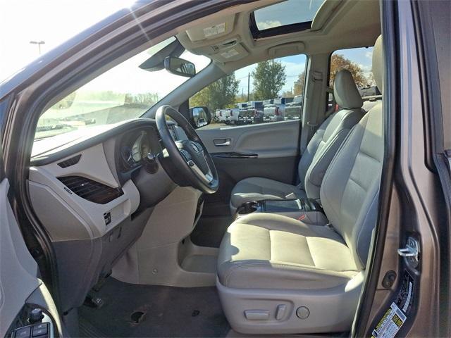 used 2020 Toyota Sienna car, priced at $29,999