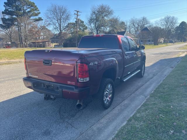 used 2014 GMC Sierra 2500 car, priced at $40,000