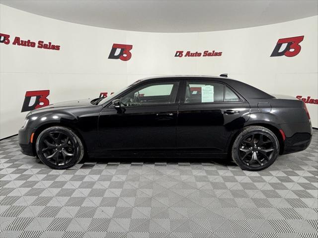 used 2021 Chrysler 300 car, priced at $20,296