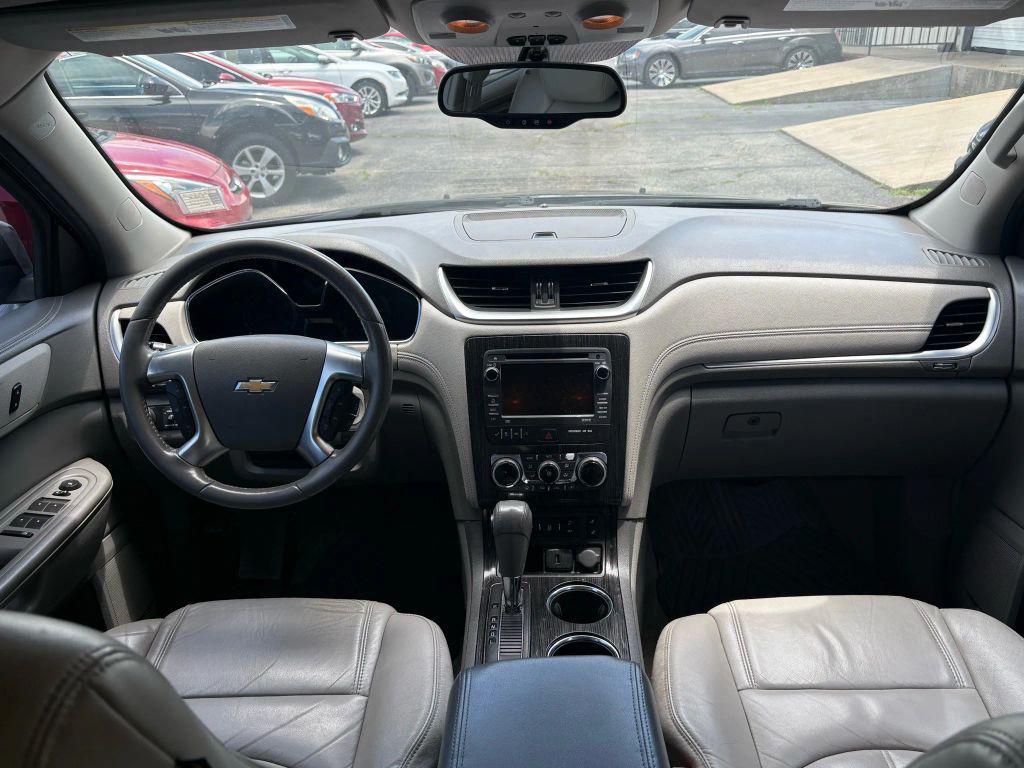 used 2015 Chevrolet Traverse car, priced at $7,999