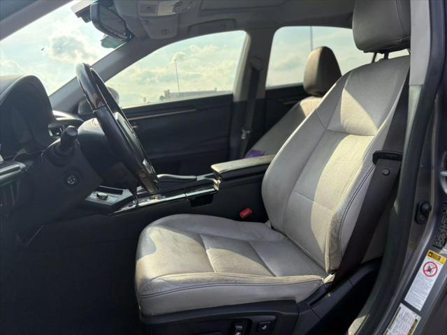used 2013 Lexus ES 350 car, priced at $11,000