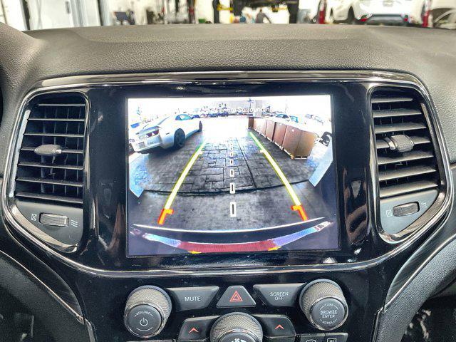 used 2022 Jeep Grand Cherokee car, priced at $32,988