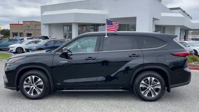 used 2021 Toyota Highlander Hybrid car, priced at $39,955