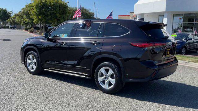 used 2021 Toyota Highlander car, priced at $32,988