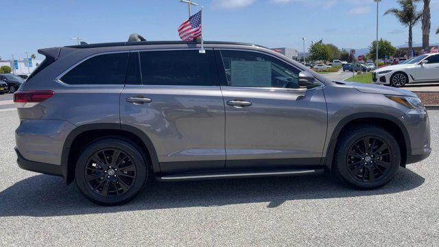used 2019 Toyota Highlander car, priced at $29,988