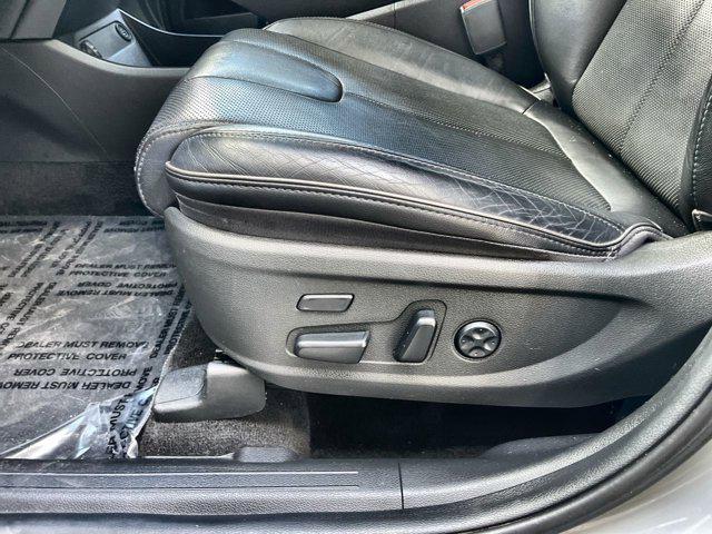 used 2023 Hyundai Santa Fe car, priced at $25,955