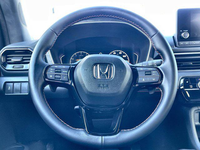 used 2025 Honda Pilot car, priced at $39,988