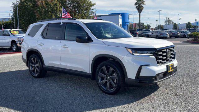 used 2025 Honda Pilot car, priced at $39,988