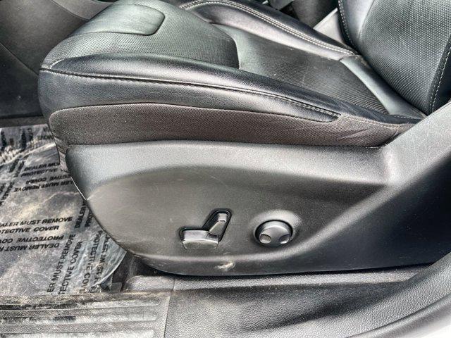 used 2023 Jeep Cherokee car, priced at $25,988