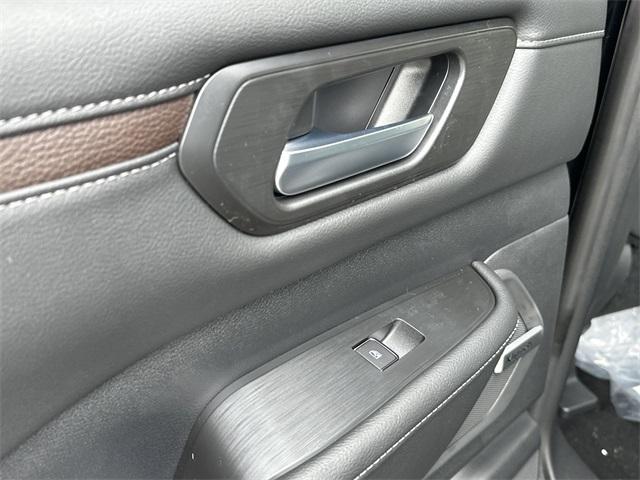 new 2025 Nissan Armada car, priced at $71,000