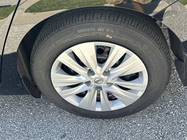 new 2025 Nissan Sentra car, priced at $23,425