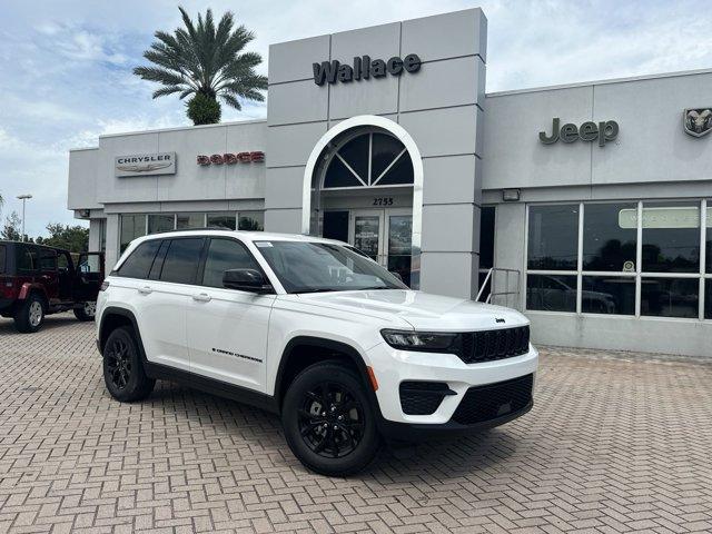 used 2024 Jeep Grand Cherokee car, priced at $44,900