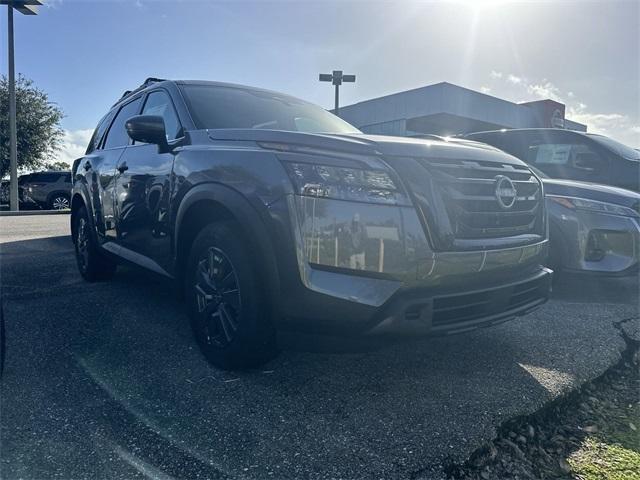 new 2024 Nissan Pathfinder car, priced at $42,280