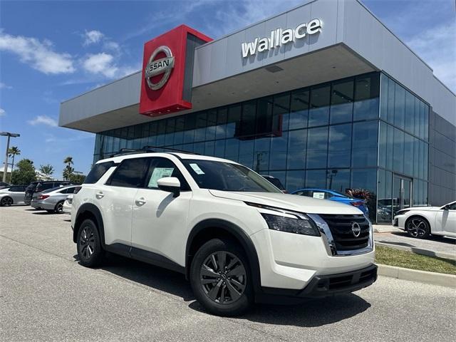 new 2024 Nissan Pathfinder car, priced at $44,480