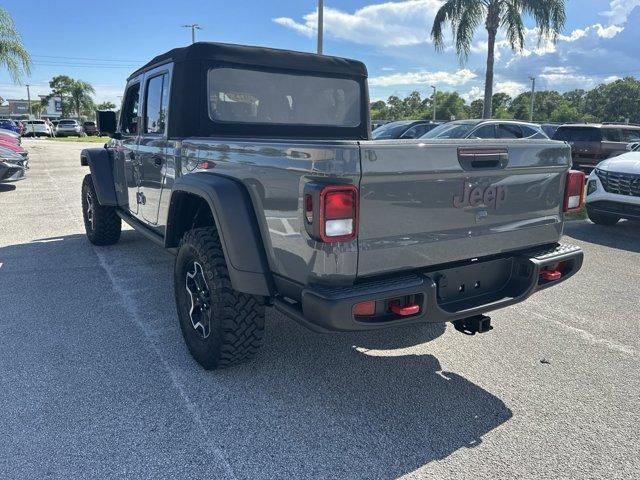 used 2023 Jeep Gladiator car, priced at $41,555