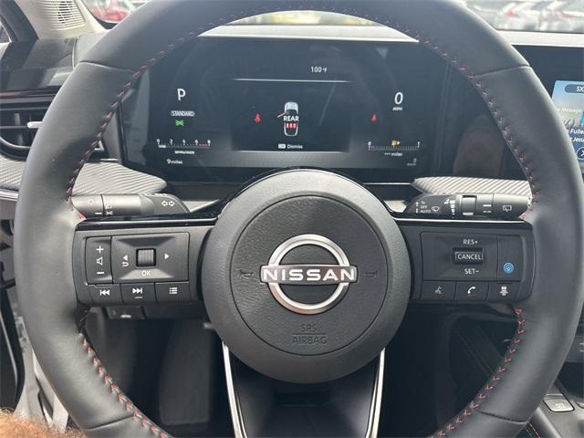 new 2025 Nissan Kicks car, priced at $32,030