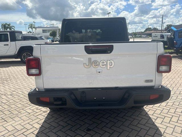 used 2023 Jeep Gladiator car, priced at $31,421