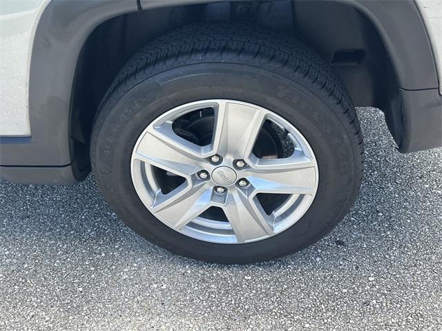 used 2022 Jeep Compass car, priced at $17,899