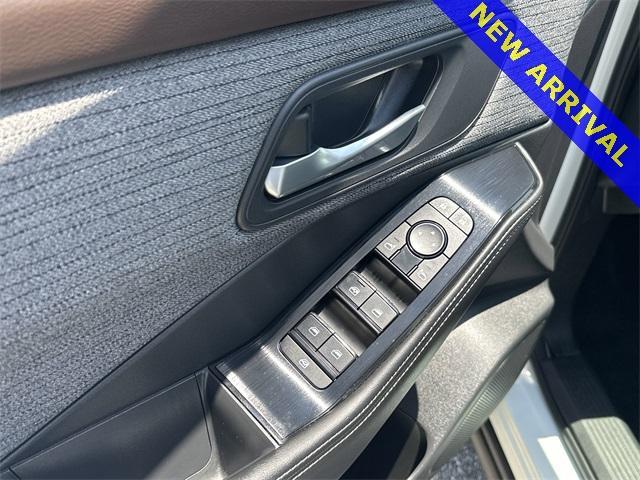 used 2023 Nissan Rogue car, priced at $21,499