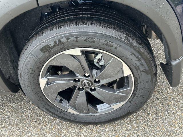 new 2025 Nissan Rogue car, priced at $33,985