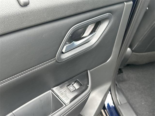 new 2025 Nissan Rogue car, priced at $33,985