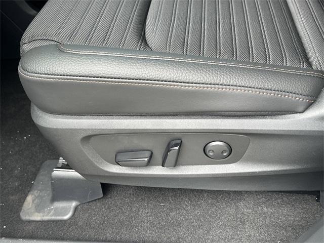 new 2025 Nissan Pathfinder car, priced at $46,505