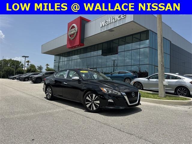 used 2022 Nissan Altima car, priced at $19,999